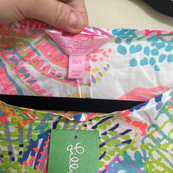 Lilly Pulitzer - Picture 2 of 3